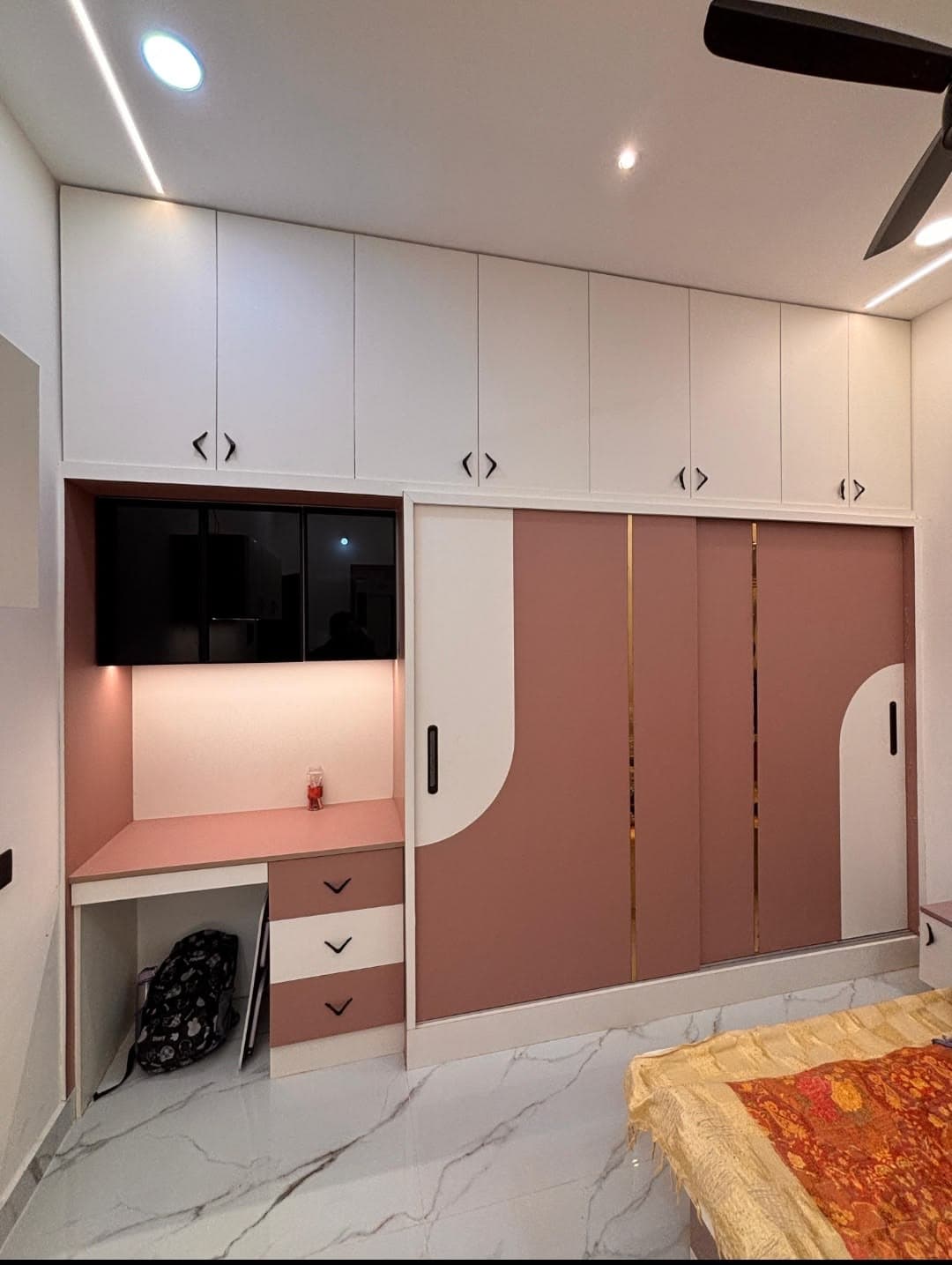 Hinged Wardrobe 2
